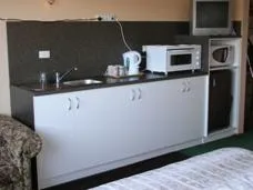 Studio 2 — family studio with spa bath